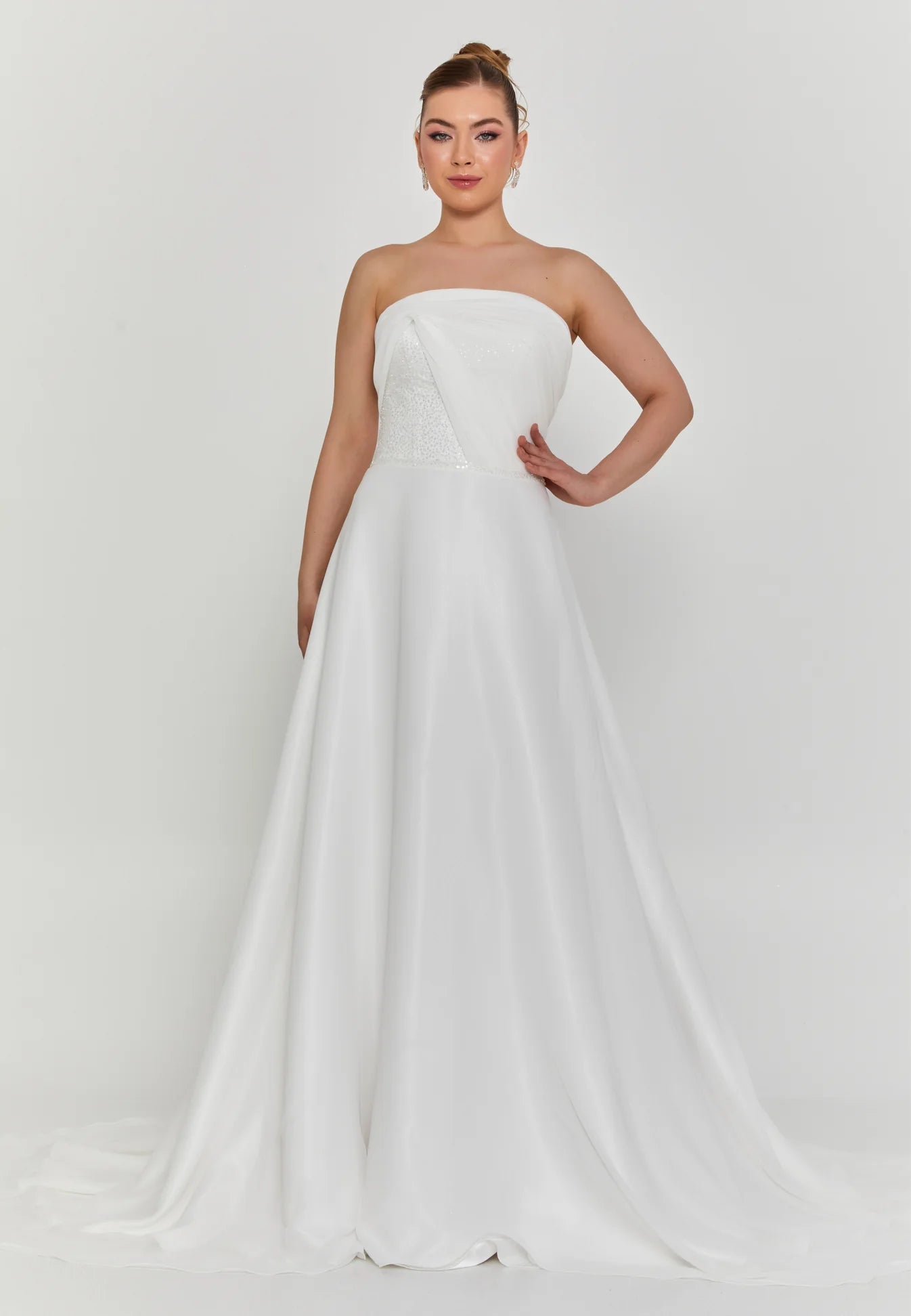 Aurora Strapless Wedding Dress